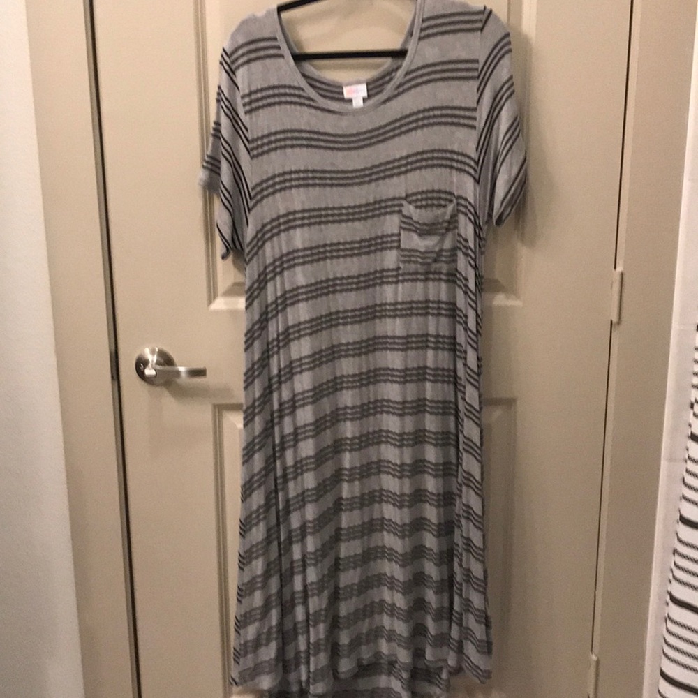 2x LuLaRoe Carly!